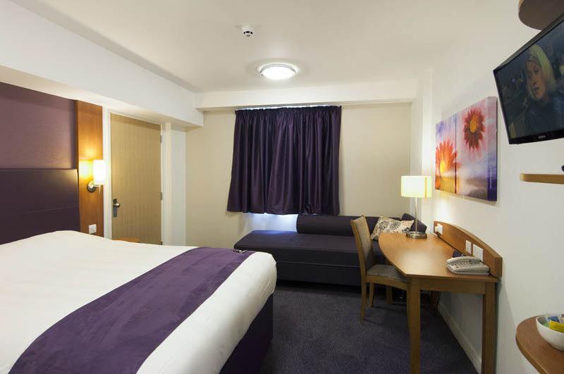 Premier Inn Glasgow Милнгави Экстерьер фото